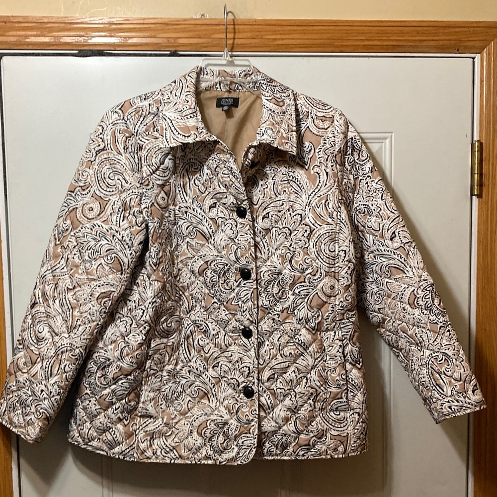 Jones New York Paisley Quilted Puffer Jacket in Cream‎ and Brown L